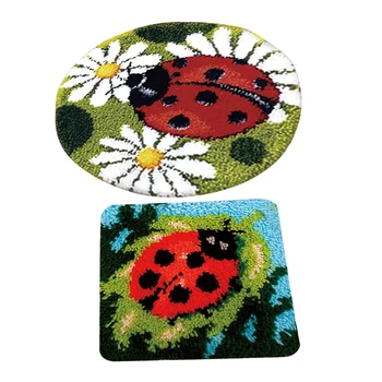 

2 Sets Ladybug Latch Hook Rug Kits Crochet Hooks knitting needles Felt Craft Embroidery Cross-stitch Carpet