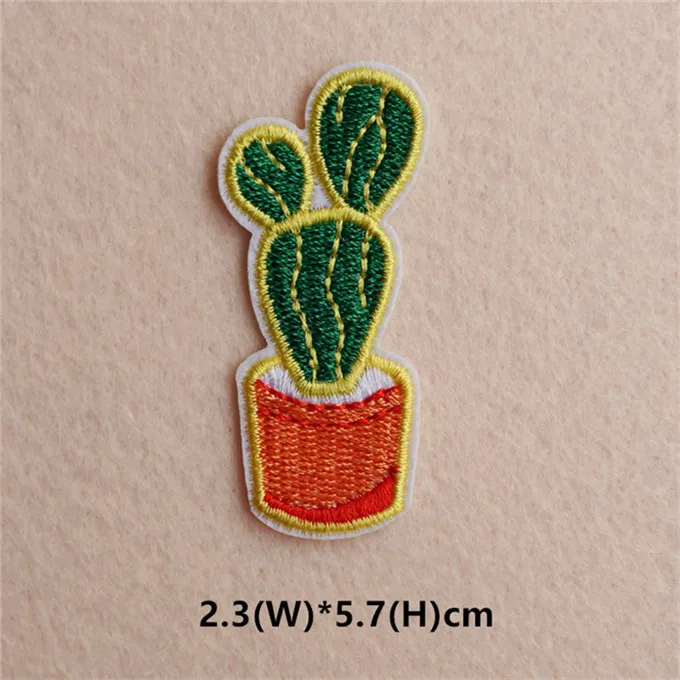 1pcs Mix Cactus Patch for Clothing Iron on Embroidered Sew Applique Cute Patch Fabric Badge Garment DIY Apparel Accessories 121 - Цвет: 16