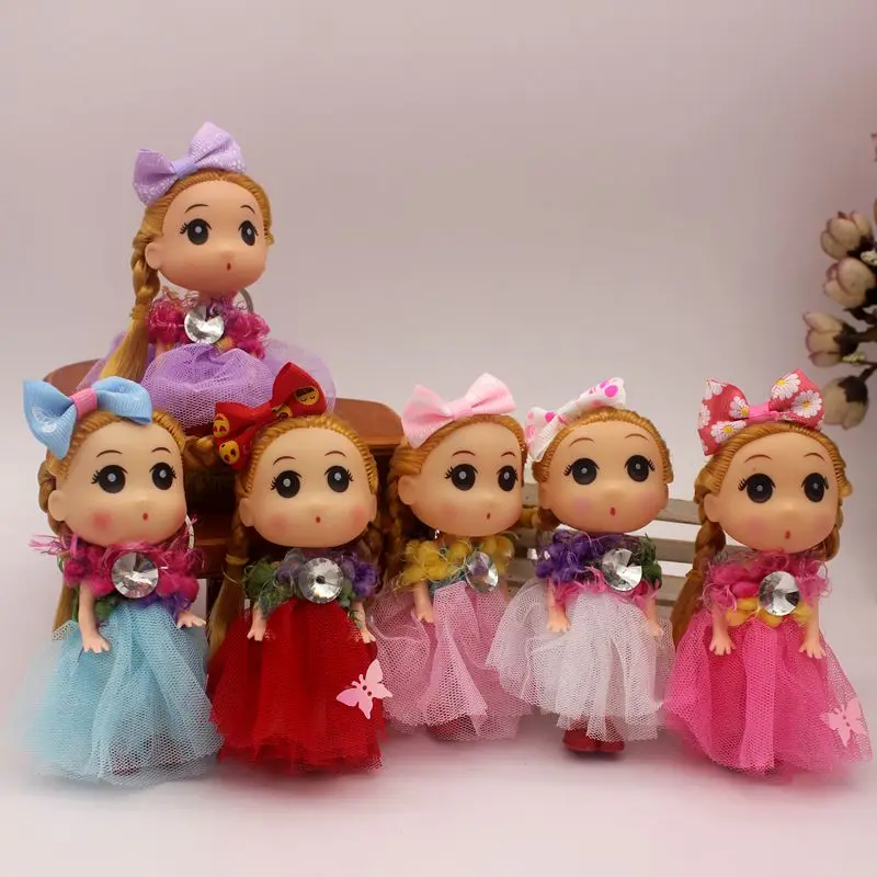 

5pcs 12cm lovely fashion mini dolls small pendant keychains baby dolls kids toys creative Valentine's day christmas gift