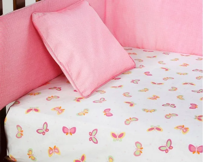 7 шт. Вышивка розовые детские кроватки постельных принадлежностей мультфильм Новорожденные набор кровать, включают (бампер + одеяло + лист +