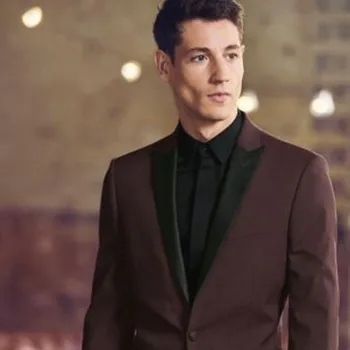 

2020 Latest Coat Pant Designs Burgundy Tuxedo Prom Men Suit Slim Fit 2 Piece Custom Wedding Suits Groom Blazers Terno Masuclino