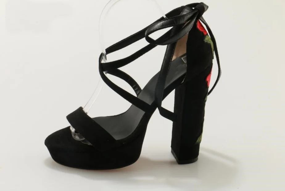 Big Size 11 Hot Selling Rose Embroider High Strap Sandals Cut out Peep Toe Thick Heel Summer 