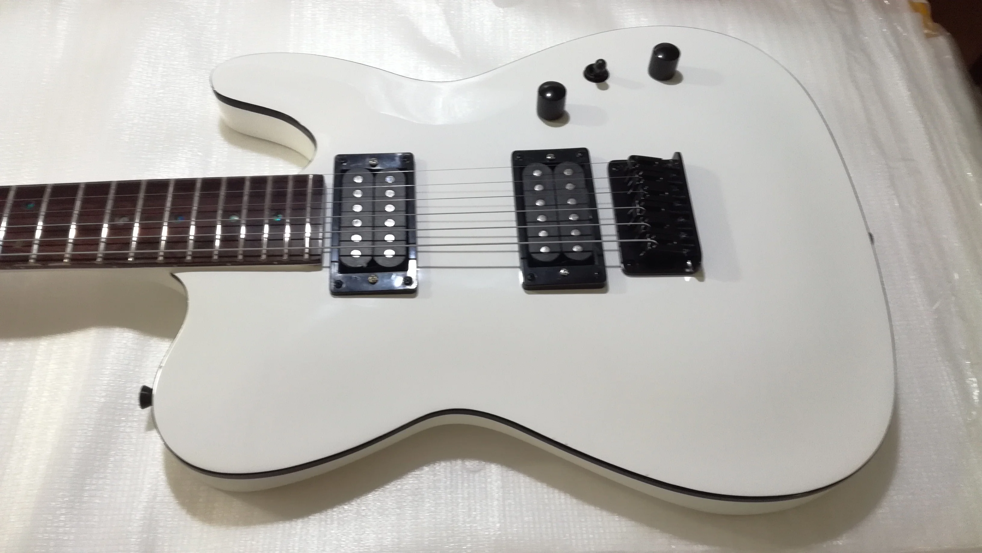 

Pure white color tl electric guitar