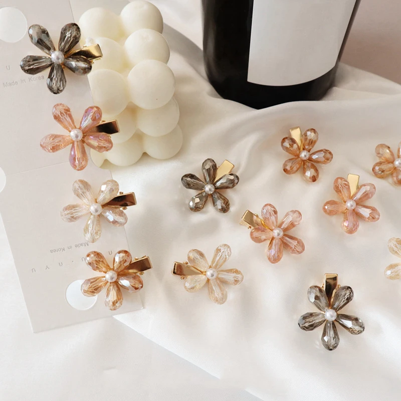 

Ruoshui Transparent Crystal Floral Hairpins BB Clips For Woman Girls Gold Hairgrip Femme Hair Accessories Sweet Barrettes