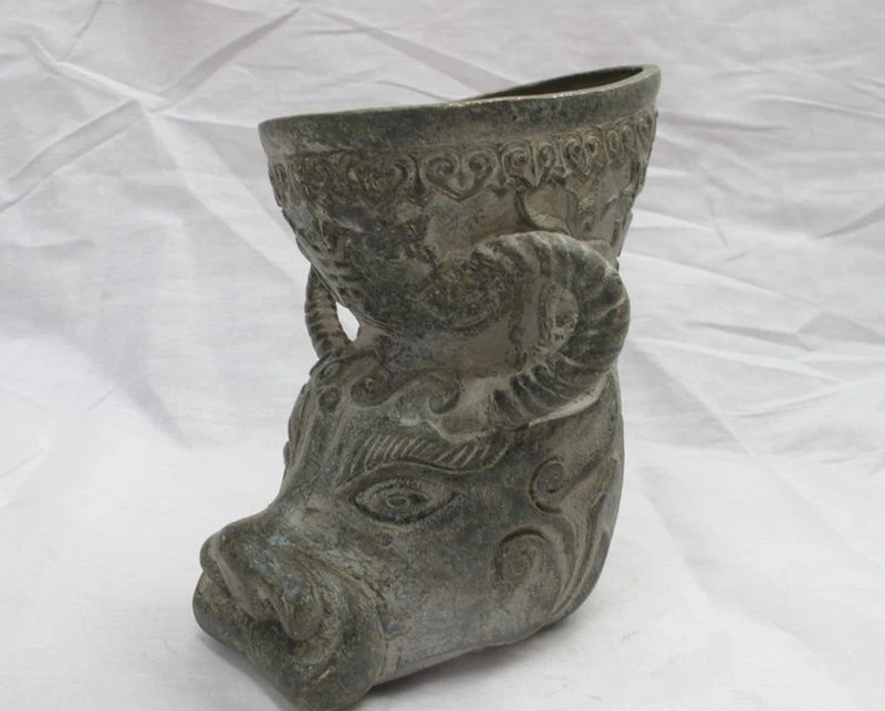 

China old Bronze Bull Ox Bison beast Head Incense Burner brush pot pencil vase a 0518