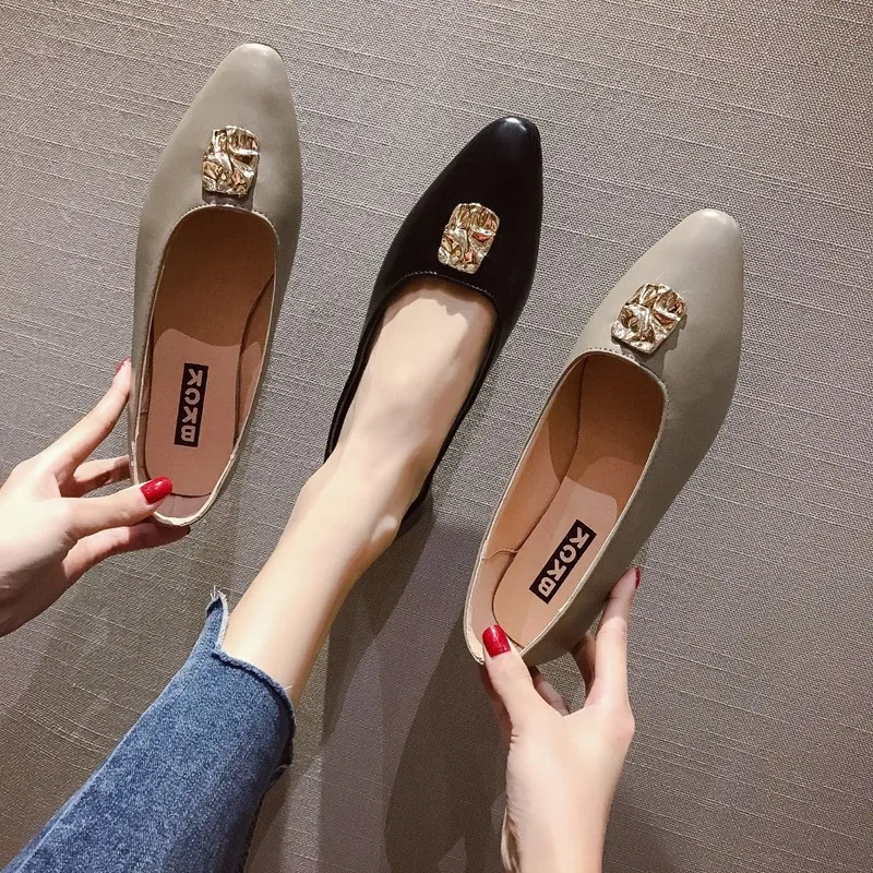 

Women's single shoes 2019 new fashion wild pointed retro comfortable soft bottom lightweight casual low heel women's shoes