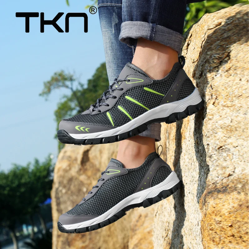 

TKN 2019 Men Outdoor Sneakers Breathable Hiking Shoes Big Size Man Climbing Mountain jogging Antiskid Sneakers Trekking Trail