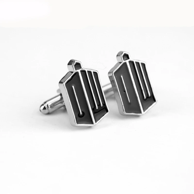 

HANCHANG New Design Jewelry Doctor DW Logo Black Enamel Metal Cufflinks Fashion French Mens Cufflinks Shirt Accessory Gift