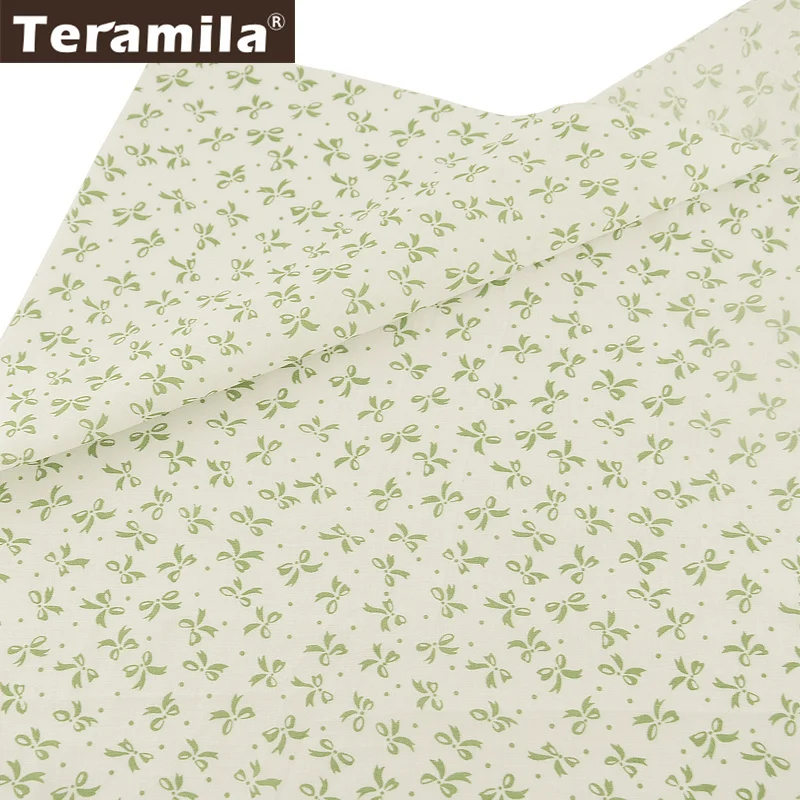 

Teramila 100% Cotton Plain Fabric White Bottom Patchwork Tela Green Bowtie Style Tissue Textile DIY Dolls Scrapbooking Cloth