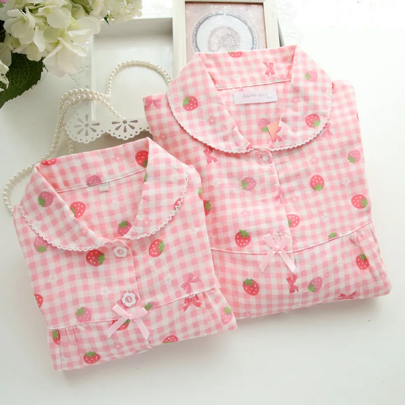 

Mother Daughter Pajamas Mom and Girls Matching Clothes Two Piece Suit Set 2 Pcs T Shirt + Pants Girls Trousers Sleepwear Nighty
