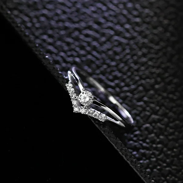 

Fashion Female Silver Filled Wedding Party Ring Cute Small White Round Zircon Ring Love Engagement Promise Rings For Women