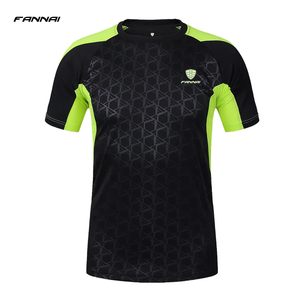 Лучшие футболки Мужская спортивная одежда для занятий спортом футболка для мужчин спортивные футболки для бега мышцв, бодибилдинг полиэстер 4 цвета