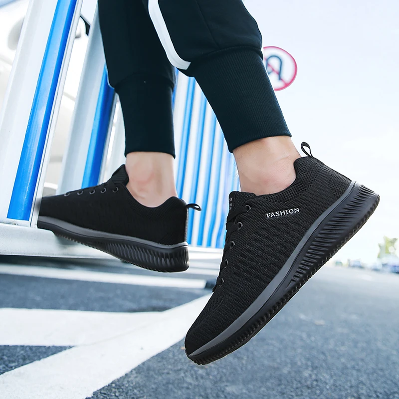 Baideng дешевые мужские кроссовки для мужчин трендовая Удобная Спортивная обувь Мужская Ультра-светильник обувь для прогулок черный Zapatillas
