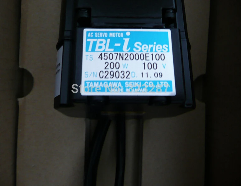 

AC SERVO MOTOR TS4507N2000E100 Used Tested Working