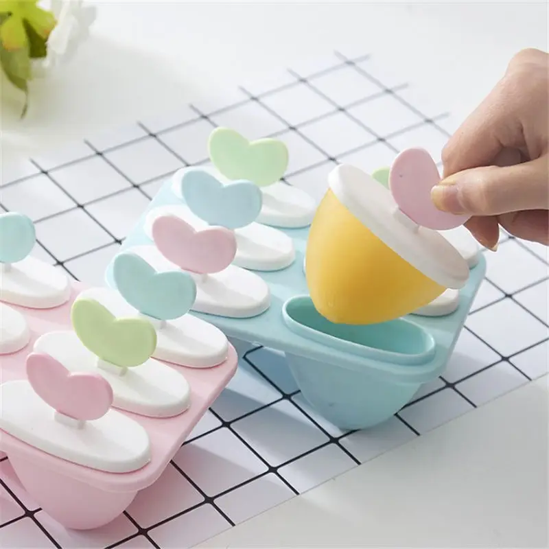 

DoreenBeads New Fashion Ice Making Tool Creative Heart Shape DIY Freezing Box Ice Cream Making Mold Kids DIY Random Color 1PC