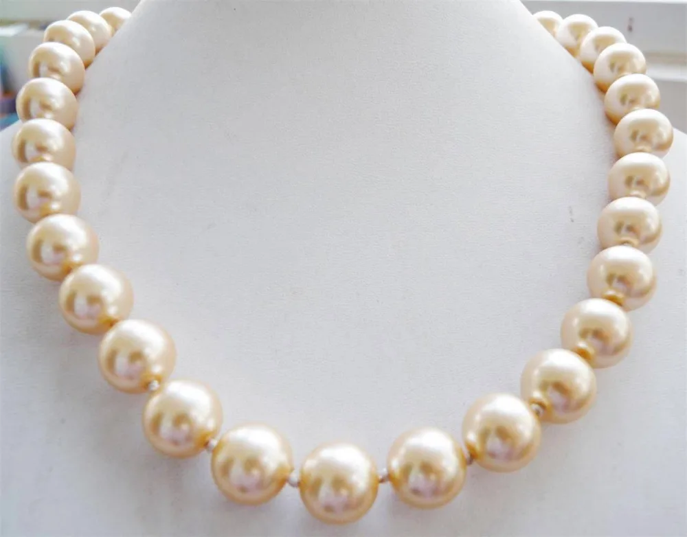 

FREE shipping>>>>>Lovely! 12mm South Sea light yellow Shell pearl necklace 17" FR154