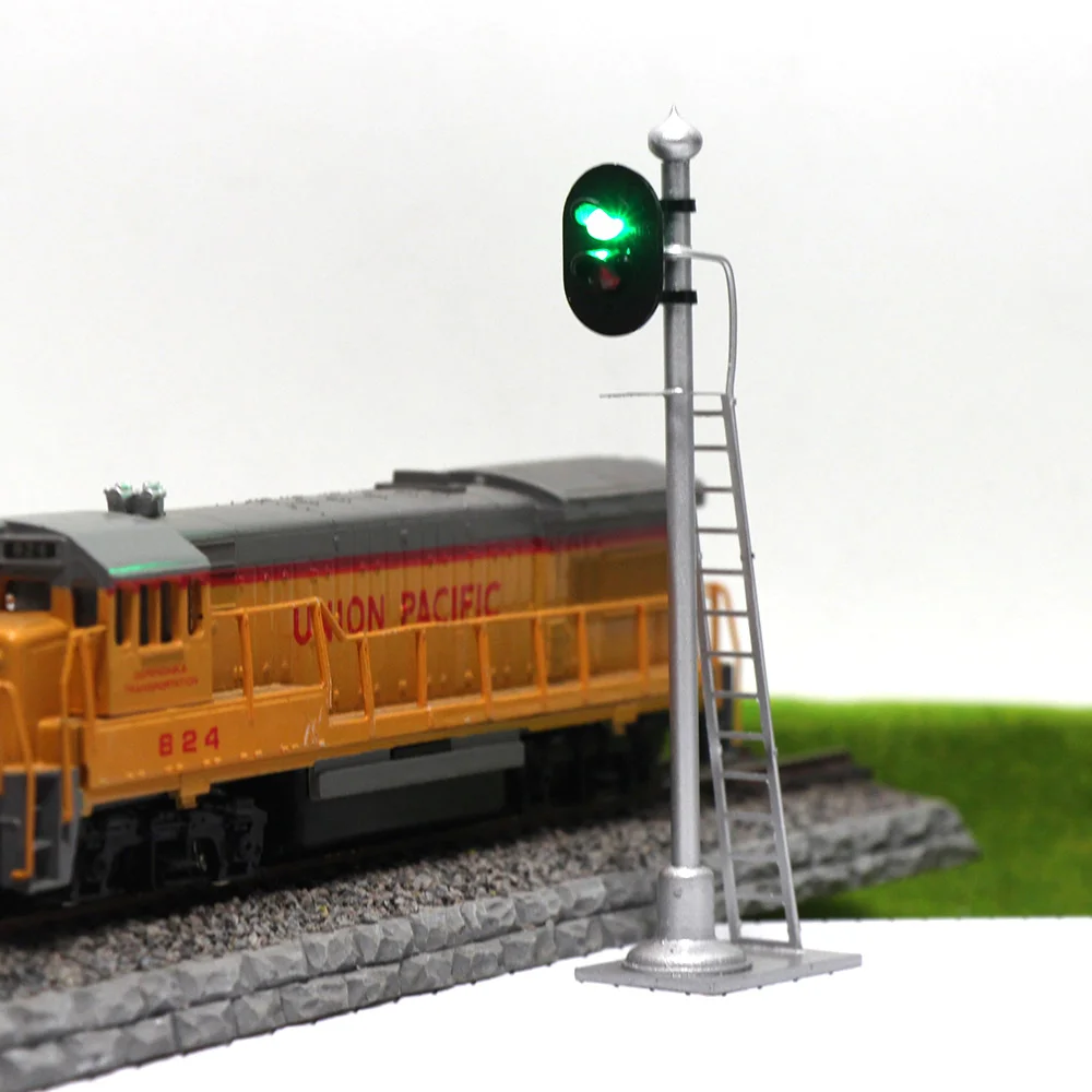 

Evemodel JTD873GR 3pcs Model Railway HO Scale Traffic Signal 2-Lights Green Red Block Signal 6cm