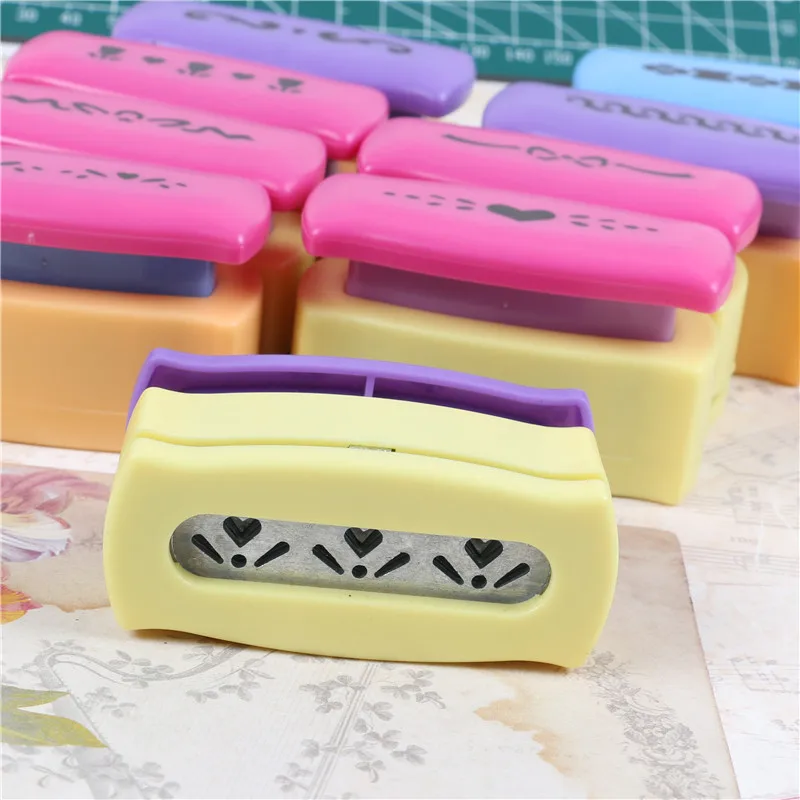 

4.5cm Lace Edge Border Embossing Device Hole Punch For DIY Handmade Crafts Scrapbooking Gift Card Party Wedding Decoration