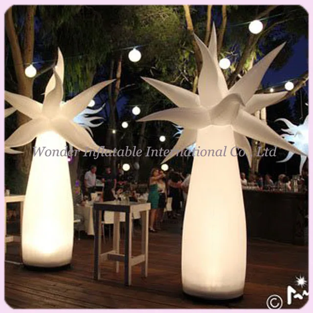 2 4mhigh Newstyle Multicolor Led Lighting Inflatable Palm Tree 2 4mhigh Newstyle Multicolor Led Lighting Inflatable Palm Tree Decoration