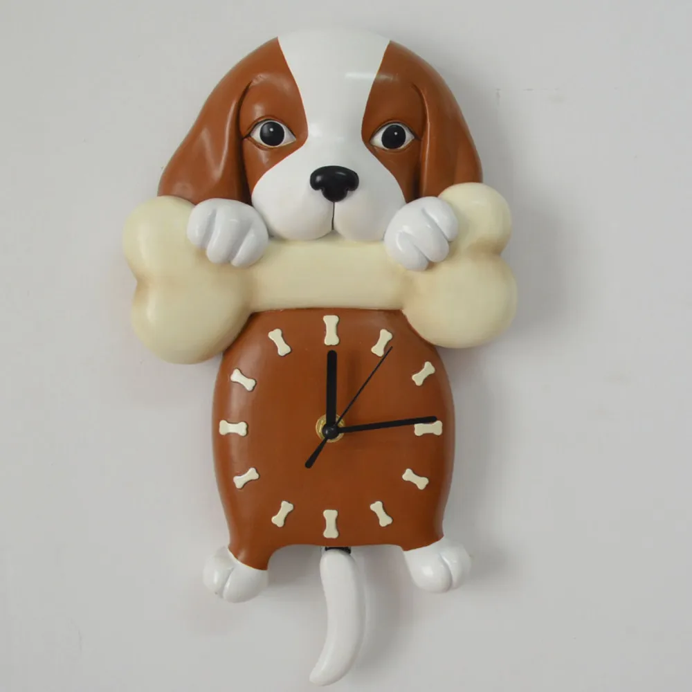 big round clocks