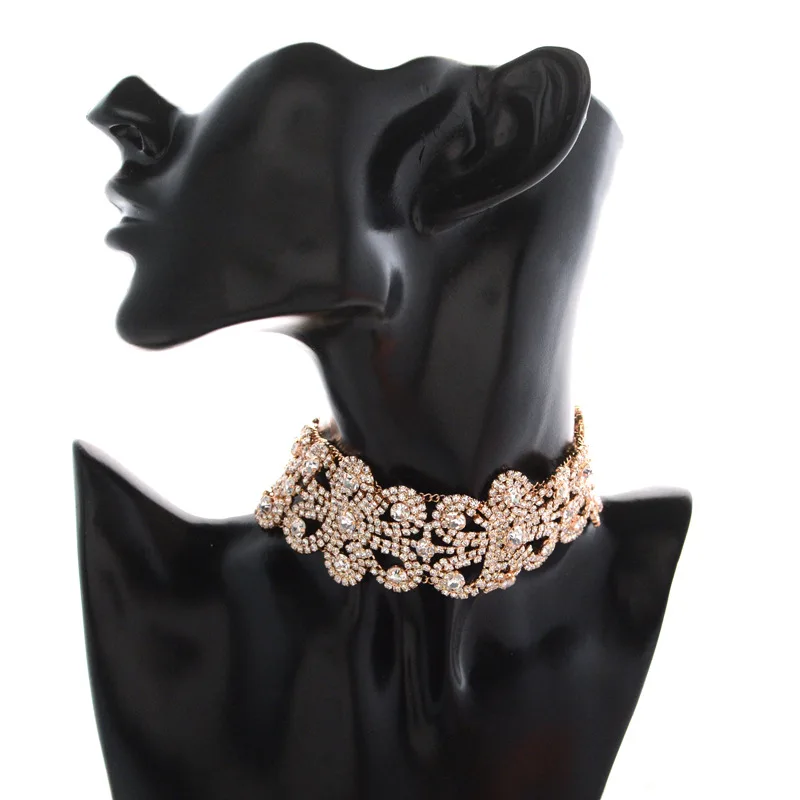 

New European American exaggerated big name necklace fashionable full flower crystal collar alloy vintage women's choker