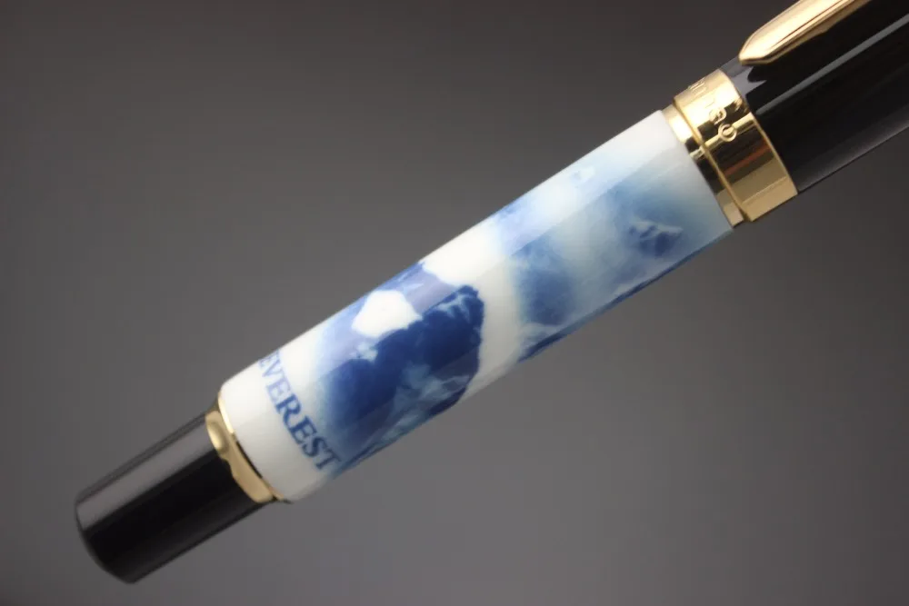 Бесплатная доставка Новинка JINHAO 650 роскошное письмо EVEREST 0 7 мм перо роликовая