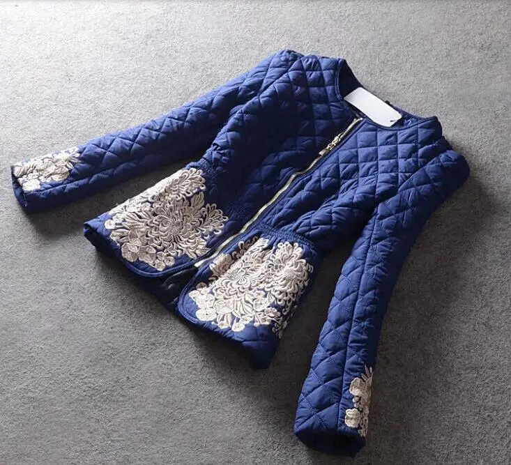 Beste HOGE KWALITEIT Nieuwe 2016 Mode Winter Jas vrouwen Lange Mouw Prachtige Borduurwerk Rits Donsjack Parka Maat M 3XL