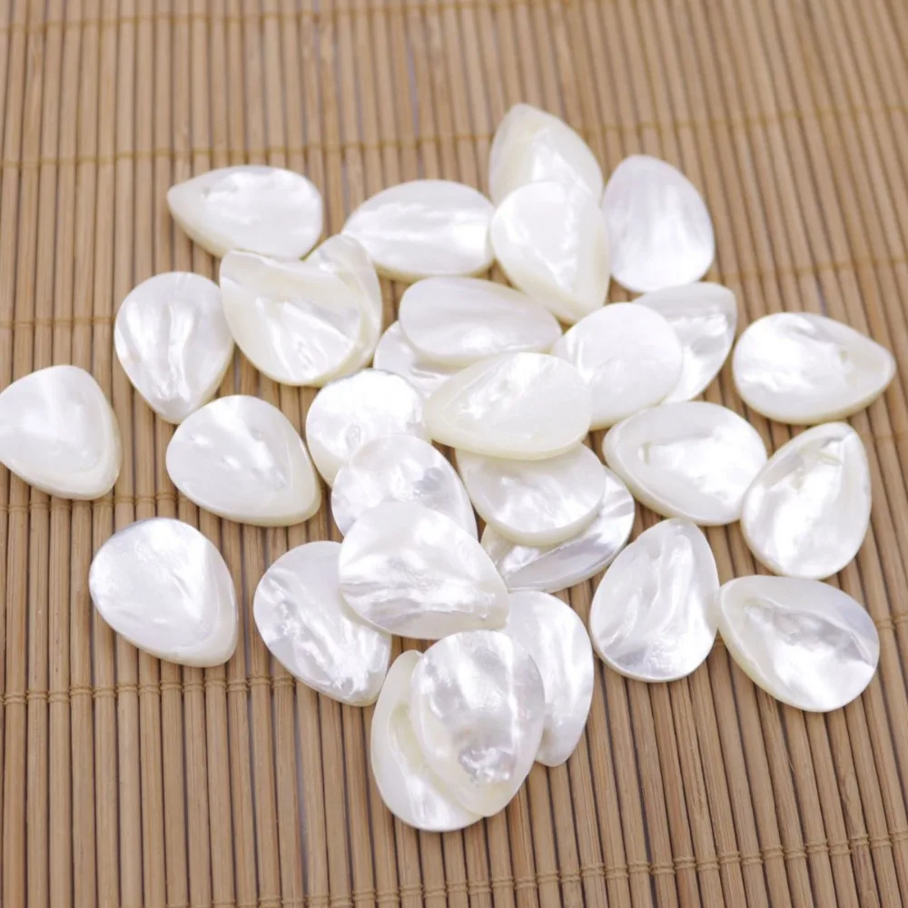 

30PCS Teardrop Shell Top Hole White Sea Mother of Pearl Jewelry Making