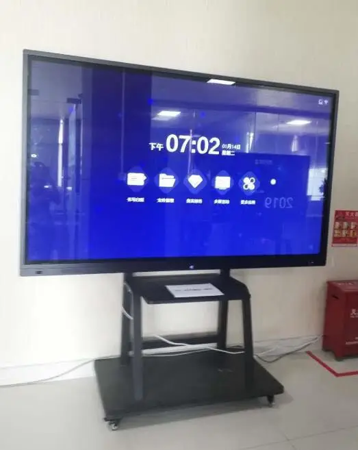 Black suede набор эйвон. Avon black suede touch. Black suede touch для него 75 мл. 75 touch screen. Black suede avon набор.