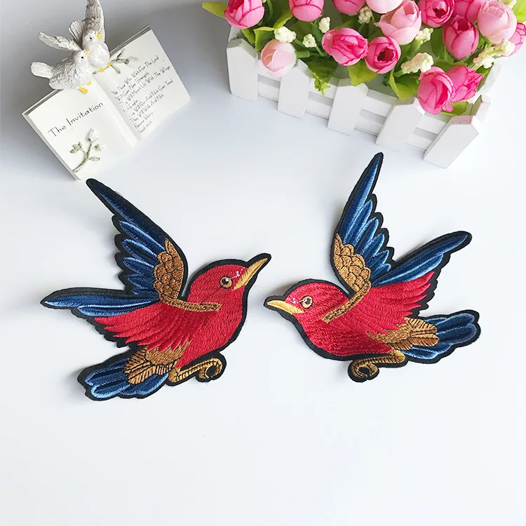 

embroidery flying birds patches for jackets,embroidered badges tiger appliques for jeans,animals patches for clothing A855