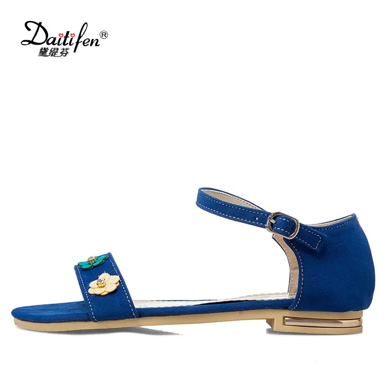 new design flat sandals ladies