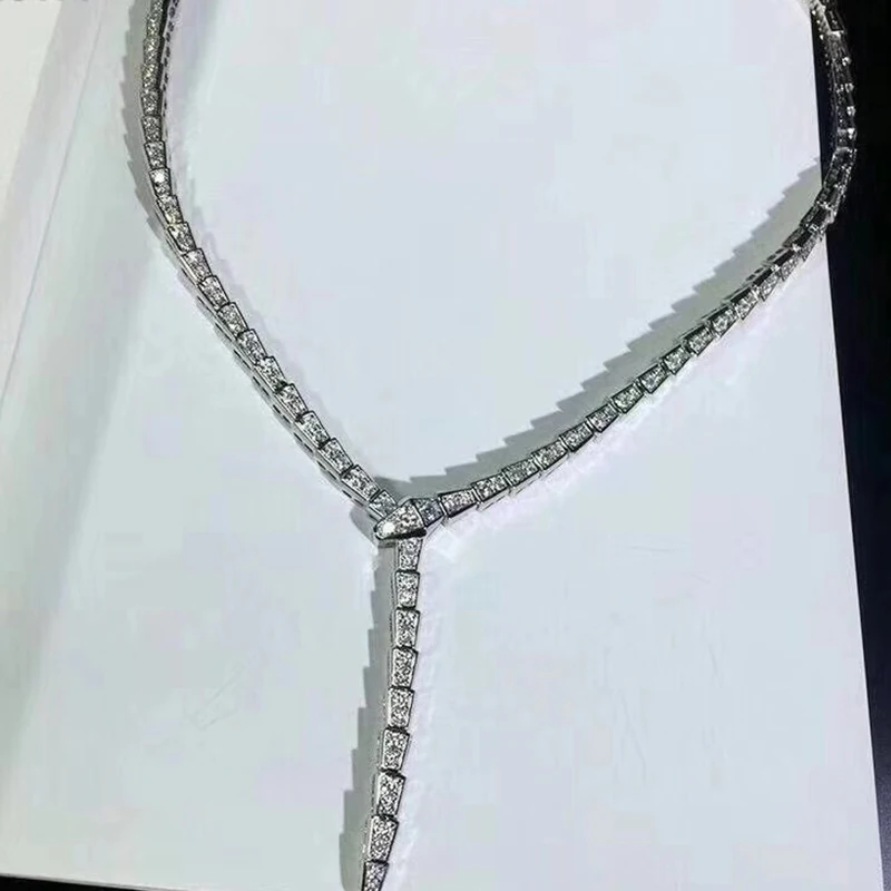 

96hy New Top Quality Fashion Jewelry For Women Snake Chain Necklace Luxury Sweater Necklace Snake Pendant Wedding Party Jewelry