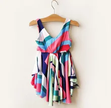 2016 Filles Chaudes Robes D’été de mode marques Arc-En-Rayé princesse robe mignon bébé Bohème Plage Robe fille enfants parti robe
