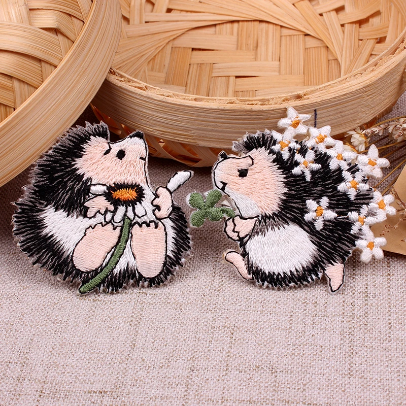 

Hq Embroidered Hedgehog Patch Stick Decorative Fashionable Jeans Ropa Parches embroidery Appliques Sticker For Clothes