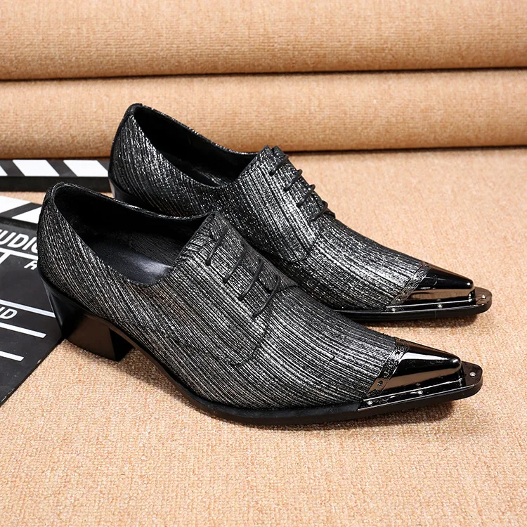 

Autumn and Winter Fashion Metal Pointed Shoes Men's Striped Business Shoes Casual Lace-up Shoes