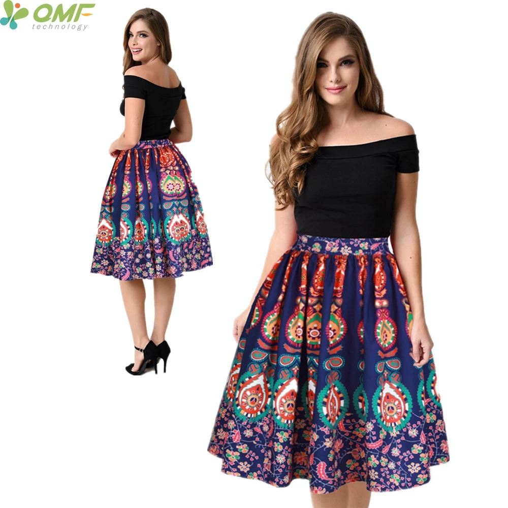 Colorful Peacock Tail Women's Sports Skirt Flared Green Peacock Feather