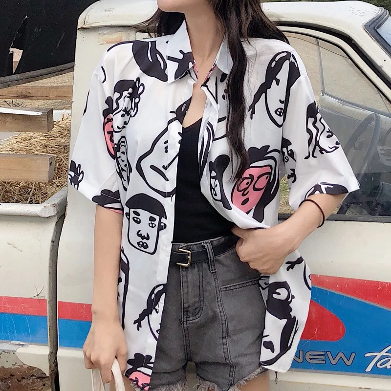 

Cute Button Up Turn-down Collar Blouses Cartoon Print Blouse Shirt Women Summer Tops 2019 Fashion Casual Short Sleeve Blusas