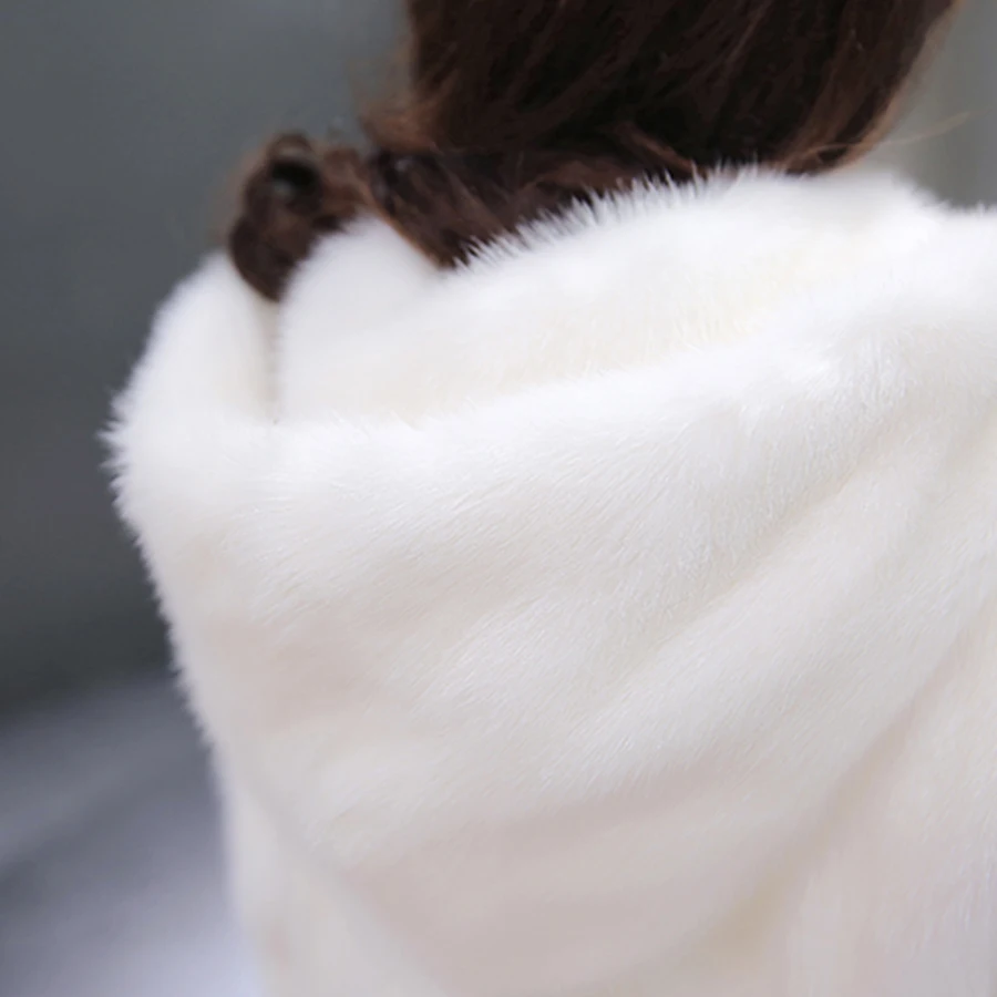 2018 Elegant Autumn Winter Faux Fur Coat Women Fashion Luxury Long-Sleeved Hooded Jacket Ladies Casual Thick Warm Fur Long Coats