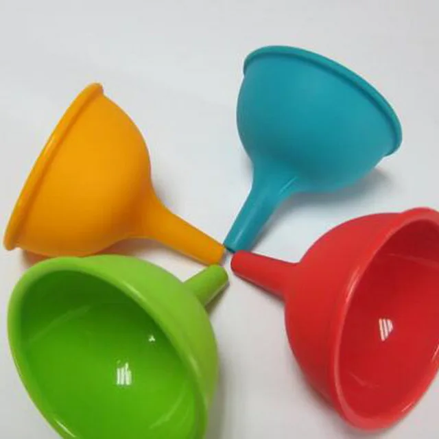 1 Pc Household Food Grade Silicone Kitchen Funnel For Liquid Oil