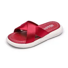 Г. детские летние стильные шелковые пляжные шлепанцы сандалии с перекрестными ремешками модные туфли для девочек Детская нескользящая обувь Размер 26-36