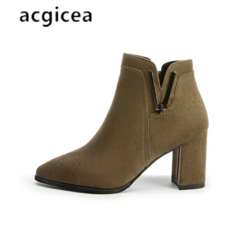 

2019 winter new pointed thick with women's boots women's fashion simple and comfortable high heel zipper Booties