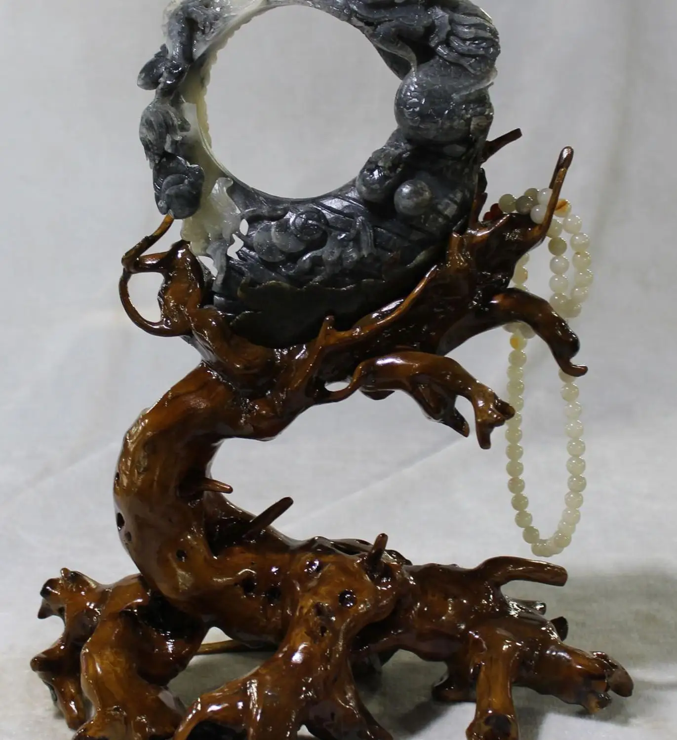

Noblest Top Value Collected Natural Hetian Jade Dragon Dragons Loong Sculpture