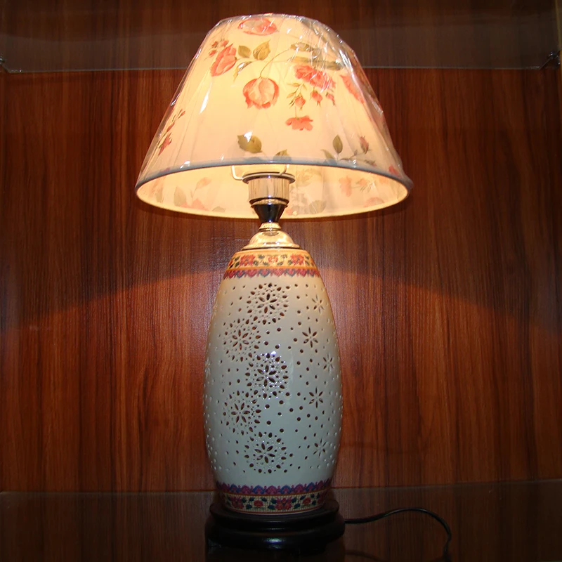 Vintage chinese porcelain ceramic table lamp bedroom living room wedding table lamp Jingdezhen ceramic table lamp (2)