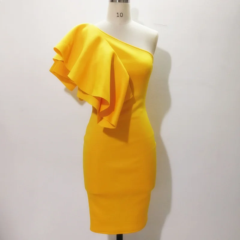 Skup Kobiety żółte sukienki na imprezę jedno ramię nieregularne falbany Sexy randki kolacja wieczorowa odzież klubowa wąska obcisła Femme pakiet Hip szaty