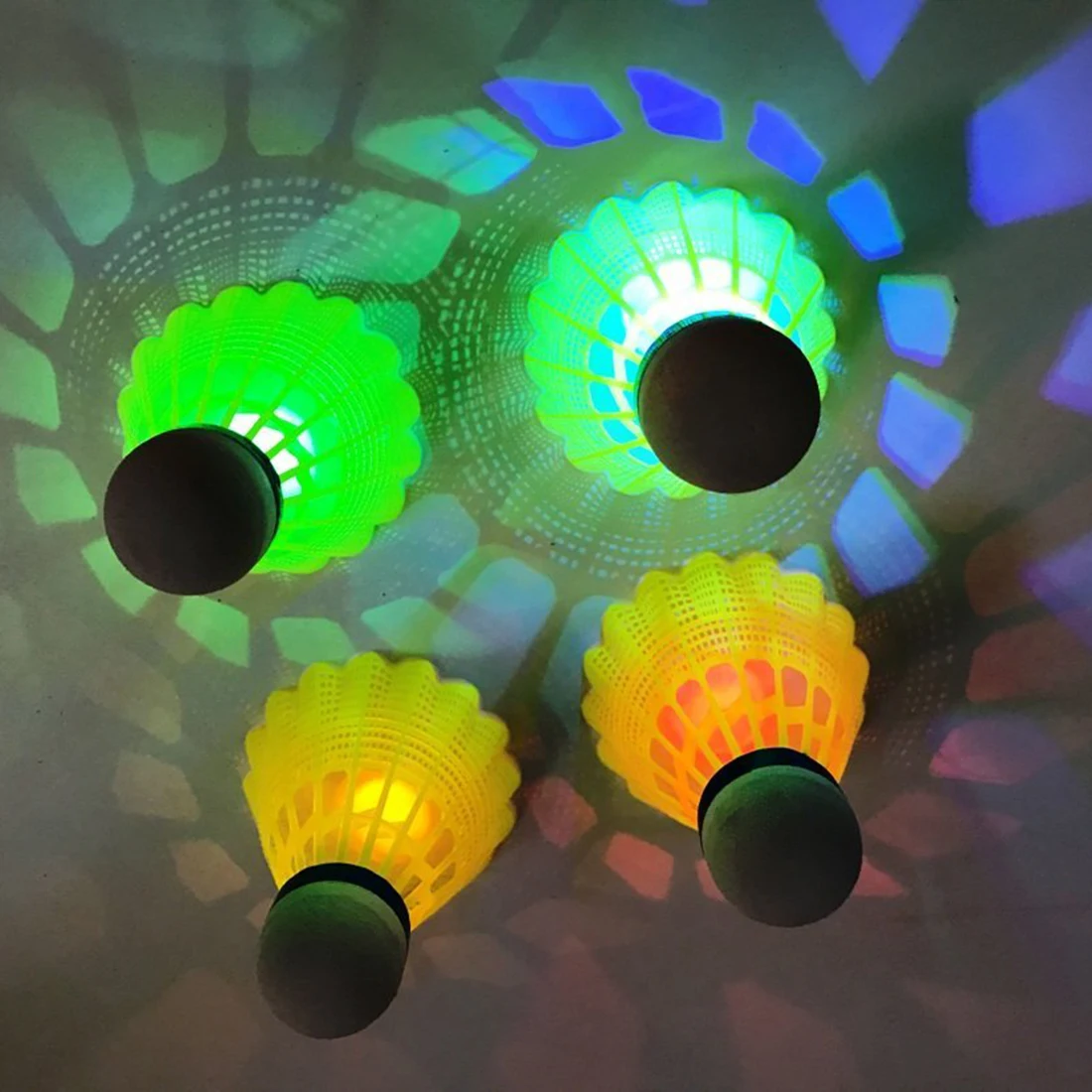 4 قطعة حزمة LED مضيئة الريشة مجدد الليل المظلم الوهج الإضاءة الريشة Ra 4 قطعة حزمة LED مضيئة الريشة مجدد الليل المظلم الوهج الإضاءة الريشة Ra