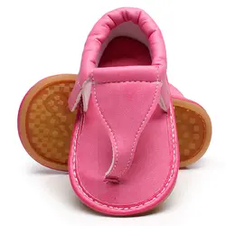 Для маленьких девочек сандалии новые летние туфли для Туфли без каблуков из искусственной кожи детская обувь резиновая подошва для