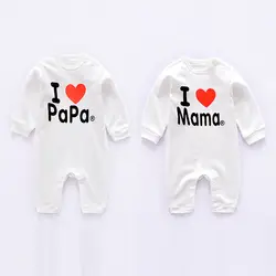 Love Papa & Mama Длинные рукава Детские комбинезоны осень для маленьких девочек Младенческая в целом комбинезон из хлопка для маленьких