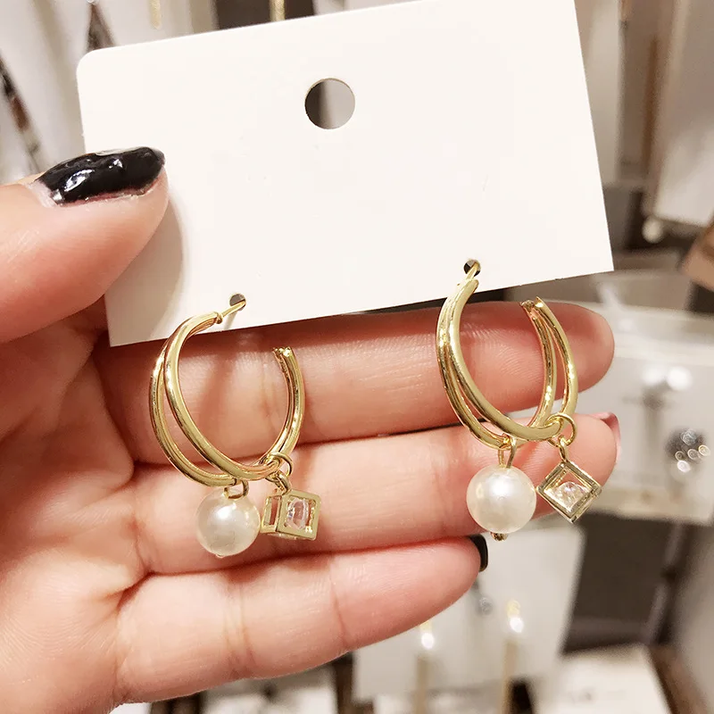 pearl earrings (2)