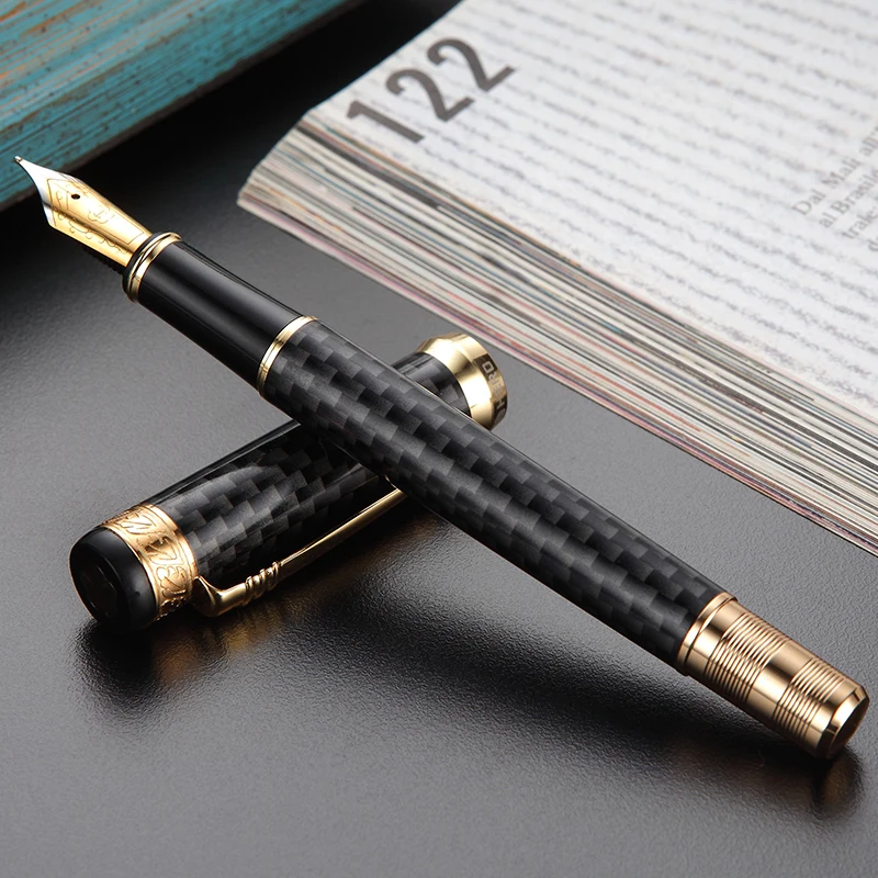 Ouro de Fibra de Carbono Escrita com Caneta de Tinta Tinta para Escritório Presente do Negócio Pen com Clipe de Ouro Herói 768 Fountain de Fibra de Carbono Cinza Iridium Belas Nib 0.5 Milímetros Moda para Escritório 6 com clipe de ouro irídio fino nib