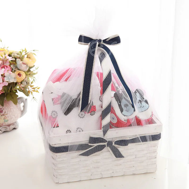 giftbasketwithtoys (2)